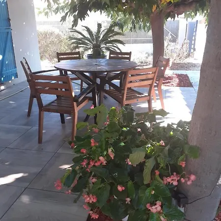 Holiday home Maison Bord De *