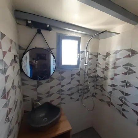 Maison De Pecheurs Climatisee Bord De Tatil Evi